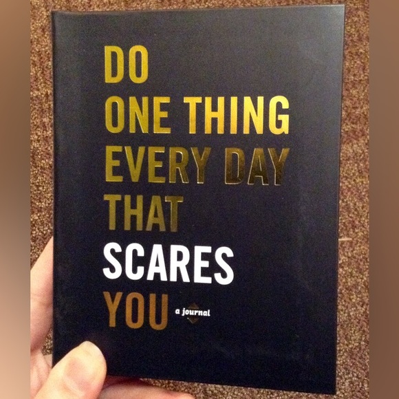 ‘Do One Thing Everyday That Scares You’ Journal *NEVER USED* - Picture 3 of 17